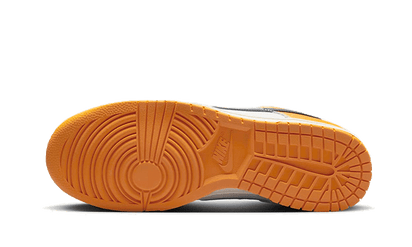 Buty Nike Dunk Low Wear and Tear - widok z przodu - Rozmiary EU