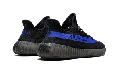 Buty Adidas Yeezy Boost 350 V2 Dazzling Blue - widok z przodu - Rozmiary EU