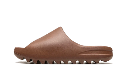 Adidas Yeezy Slide Flax biały-brązowy - widok główny z boku | Saturaise.com