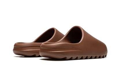 Buty Adidas Yeezy Slide Flax - widok z przodu - Rozmiary EU