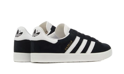 Buty Adidas Gazelle 85 Core Black Cloud White - widok z przodu - Rozmiary EU