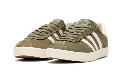 Buty Adidas Gazelle 85 Olive Strata - widok z przodu - Rozmiary EU