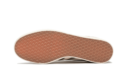 100% Oryginalne Gazelle 85 Olive Strata - widok z tyłu - 2340.00 PLN