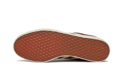 Buty Adidas Gazelle 85 Preloved Brown - widok z przodu - Rozmiary EU