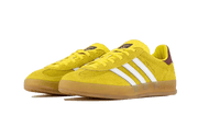 Kup oryginalne Gazelle Indoor Bright Yellow Burgundy IE7003 - widok z drugiego boku - Sneakersy