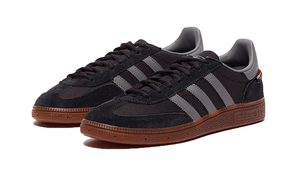Handball Spezial Core Black Grey Four Gum - Kup oryginalne Handball Spezial Core Black Grey Four Gum - widok z drugiego boku - Sneakersy