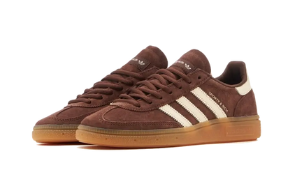 Kup oryginalne Adidas Handball Spezial Sporty & Rich Brown IH8337 - widok z drugiego boku - Sneakersy