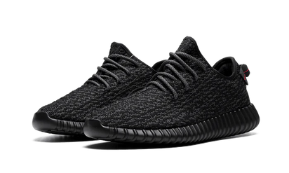 Kup oryginalne Yeezy Boost 350 Pirate Black - widok z drugiego boku - Sneakersy