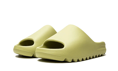 Kup oryginalne Yeezy Slide Resin (Restock Pair) - widok z drugiego boku - Sneakersy