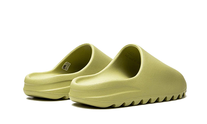 Buty Adidas Yeezy Slide Resin (Restock Pair) - widok z przodu - Rozmiary EU