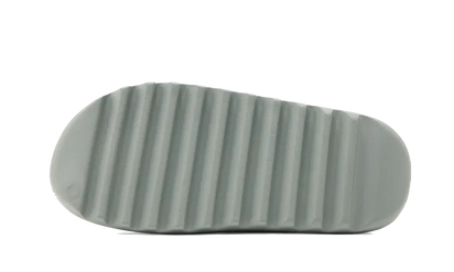 Buty Adidas Yeezy Slide Salt - widok z przodu - Rozmiary EU