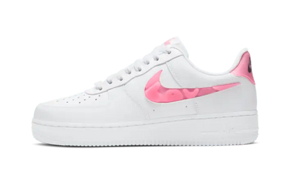 Nike Air Force 1 Low '07 SE Love for All Valentine's Day (2021) czarny-biały - widok główny z boku | Saturaise.com