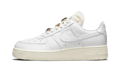 Nike Air Force 1 Low Jewels biały - widok główny z boku | Saturaise.com