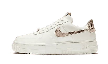 Nike Air Force 1 Low Pixel Snakeskin biały-szary - widok główny z boku | Saturaise.com