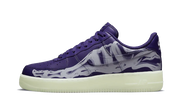 Nike Air Force 1 Low Purple Skeleton Halloween (2021) fioletowo-biały - widok główny z boku | Saturaise.com
