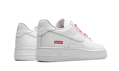 Buty Nike Air Force 1 Low White Supreme - widok z przodu - Rozmiary EU