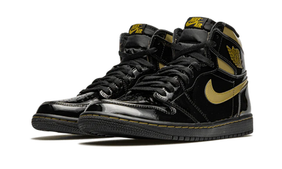 Kup oryginalne Air Jordan 1 High Black Metallic Gold 555088-032 - widok z drugiego boku - Sneakersy