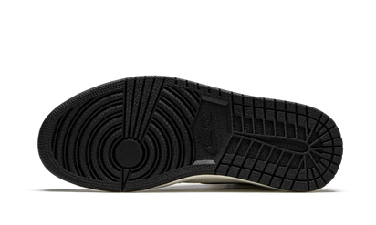 100% Oryginalne Air Jordan 1 High Dark Mocha - widok z tyłu - 1935.00 PLN