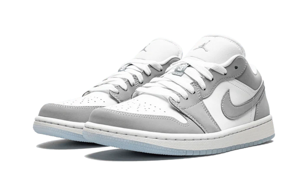 Air Jordan 1 Low Wolf Grey - Kup oryginalne Air Jordan 1 Low Wolf Grey DC0774-105 - widok z drugiego boku - Sneakersy