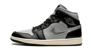 Air Jordan Air Jordan 1 Mid Black Chrome czarny-biały - widok główny z boku | Saturaise.com