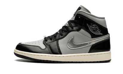 Air Jordan Air Jordan 1 Mid Black Chrome czarny-biały - widok główny z boku | Saturaise.com