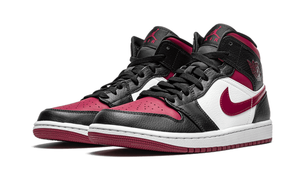 Air Jordan 1 Mid Bred Toe - Kup oryginalne Air Jordan 1 Mid Bred Toe 554724-066 - widok z drugiego boku - Sneakersy