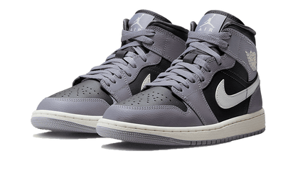 Kup oryginalne Air Jordan 1 Mid Cement Grey BQ6472-022 - widok z drugiego boku - Sneakersy