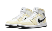 Air Jordan 1 Mid Coconut Milk - zdjęcie 2