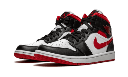 Kup oryginalne Air Jordan 1 Mid Gym Red Black White 554724-122 - widok z drugiego boku - Sneakersy