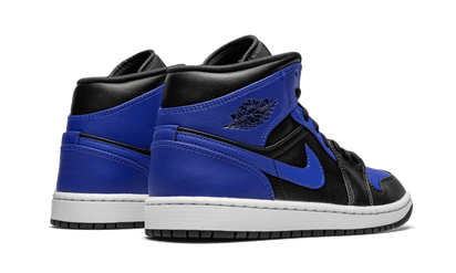 Buty Air Jordan Air Jordan 1 Mid Hyper Royal Tumbled Leather - widok z przodu - Rozmiary EU