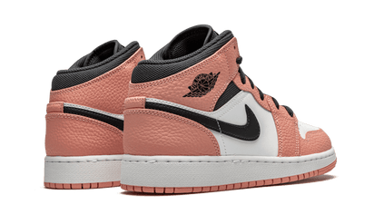 Buty Air Jordan Air Jordan 1 Mid Pink Quartz - widok z przodu - Rozmiary EU