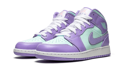 Kup oryginalne Air Jordan 1 Mid Purple Aqua 554725-500 - widok z drugiego boku - Sneakersy