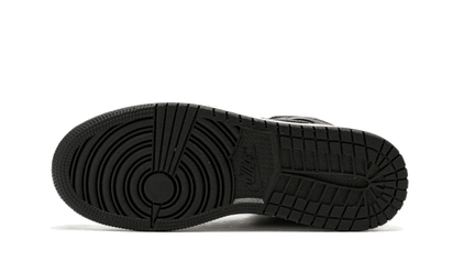 100% Oryginalne Air Jordan 1 Mid Shadow Red - widok z tyłu - 575.00 PLN