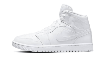 Air Jordan Air Jordan 1 Mid Triple White Patent Swoosh biały - widok główny z boku | Saturaise.com