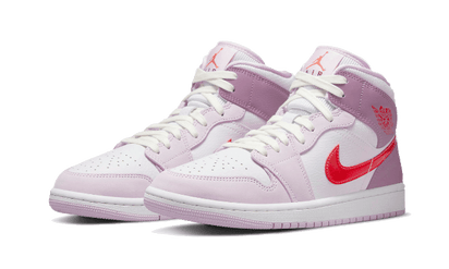 Kup oryginalne Air Jordan 1 Mid Valentine's Day (2022) DR0174-500 - widok z drugiego boku - Sneakersy