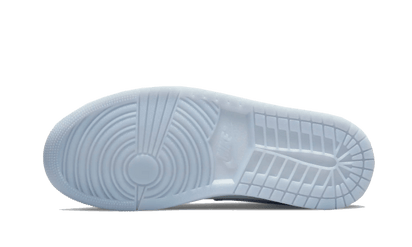 100% Oryginalne Air Jordan 1 Mid Wolf Grey - widok z tyłu - 750.00 PLN