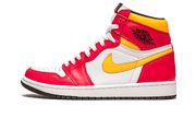 Air Jordan Air Jordan 1 Retro High OG Light Fusion Red czarny-biały - widok główny z boku | Saturaise.com