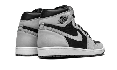 Buty Air Jordan Air Jordan 1 Retro High Shadow 2.0 - widok z przodu - Rozmiary EU