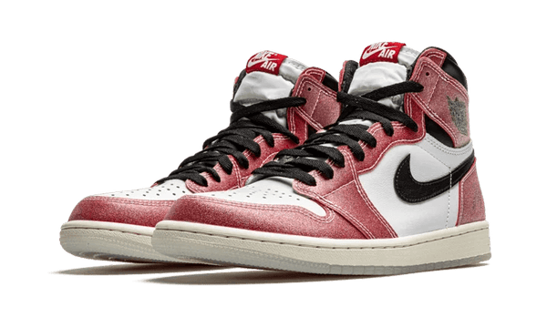 Air Jordan 1 Retro High Trophy Room Chicago (Friends & Family) - Kup oryginalne Air Jordan 1 Retro High Trophy Room Chicago (Friends & Family) DA2728-100 - widok z drugiego boku - Sneakersy