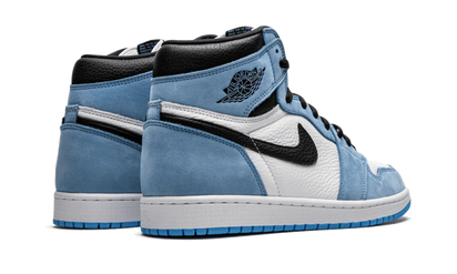Buty Air Jordan Air Jordan 1 Retro High University Blue - widok z przodu - Rozmiary EU