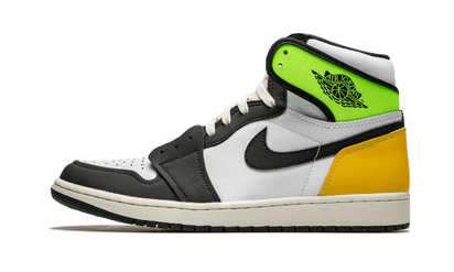 Air Jordan Air Jordan 1 Retro High OG Volt Gold żółto-czarny - widok główny z boku | Saturaise.com