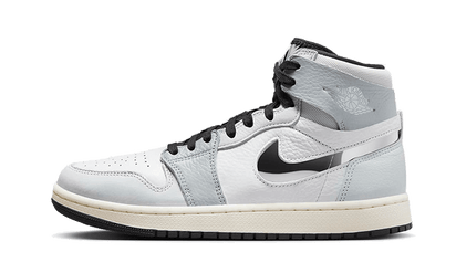Air Jordan Air Jordan 1 Zoom CMFT 2 Chrome Swoosh czarny-biały - widok główny z boku | Saturaise.com