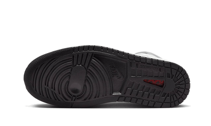 Buty Air Jordan Air Jordan 1 Zoom CMFT 2 Chrome Swoosh - widok z przodu - Rozmiary EU