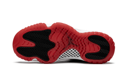 100% Oryginalne Air Jordan 11 Retro Bred - widok z tyłu - 1175.00 PLN