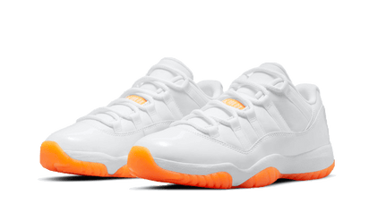 Kup oryginalne Air Jordan 11 Retro Low Bright Citrus - widok z drugiego boku - Sneakersy