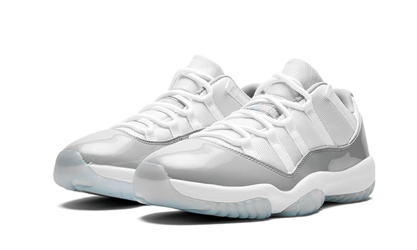 Air Jordan 11 Retro Low Cement Grey - Kup oryginalne Air Jordan 11 Retro Low Cement Grey - widok z drugiego boku - Sneakersy