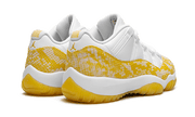 Buty Air Jordan Air Jordan 11 Retro Low Yellow Snakeskin - widok z przodu - Rozmiary EU