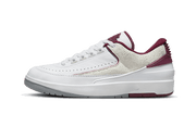 Air Jordan Air Jordan 2 Retro Low Cherrywood biały-czerwony - widok główny z boku | Saturaise.com