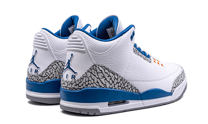 Buty Air Jordan Air Jordan 3 Retro Wizards - widok z przodu - Rozmiary EU