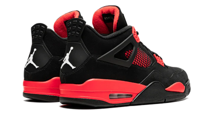 Buty Air Jordan Air Jordan 4 Retro Red Thunder - widok z przodu - Rozmiary EU